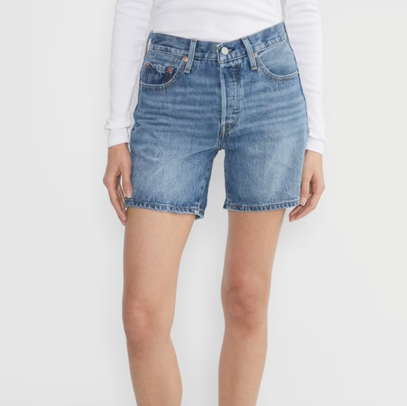 Levi's 501 mid thigh short - Picture 2 of 10